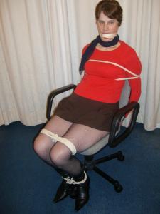 www.boundkathy-friends.com - Kathy ChairTied thumbnail